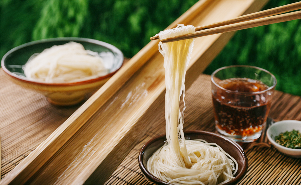 流しそうめん